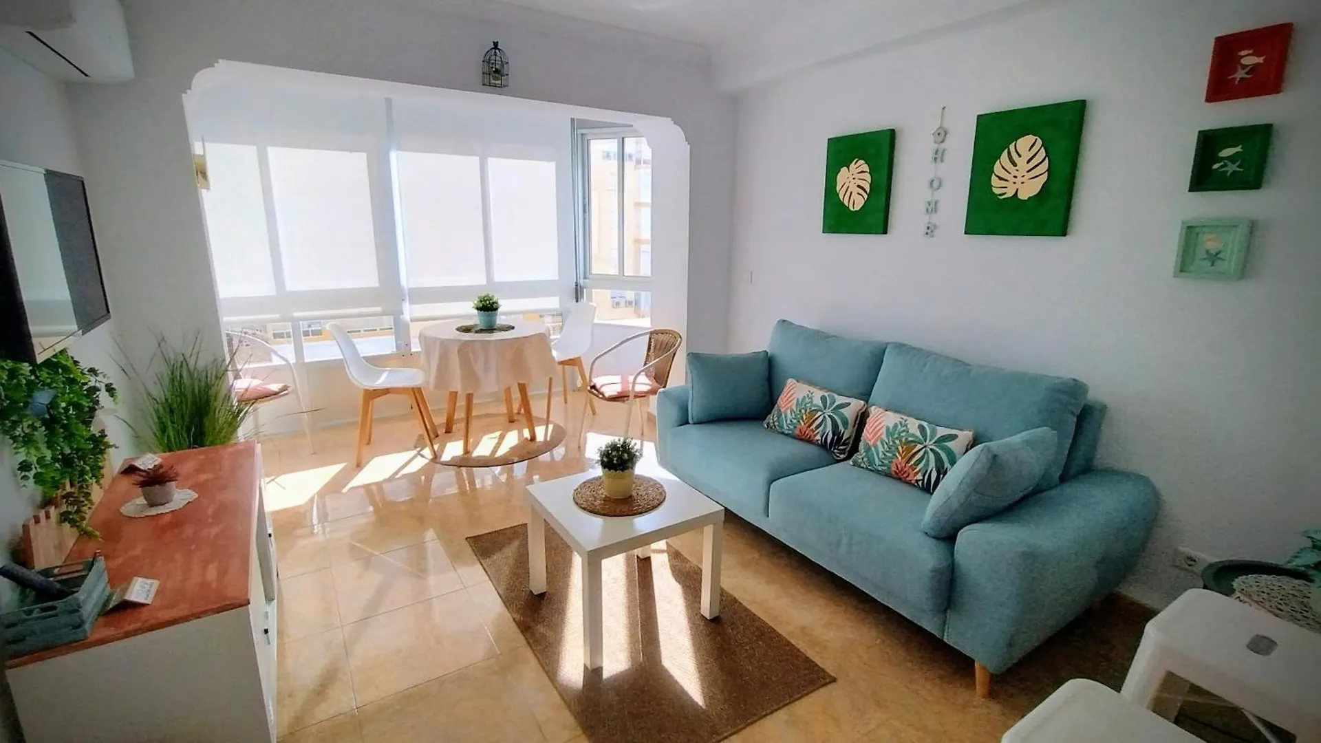 Hoja Cala Apartment Algarrobo Costa Spain